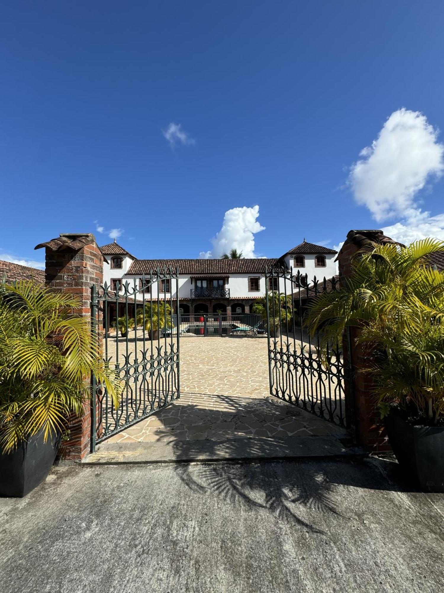 Domaine Du Chateau Les Trois-Ilets Ngoại thất bức ảnh